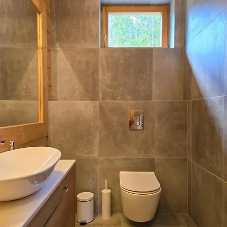 Lk Folk Dom Z Jacuzzi, Sauna I Duzym Ogrodem W Pieninach *